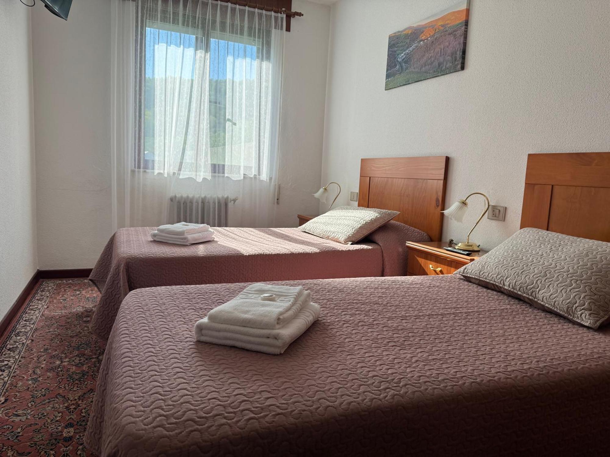 Triacastela Sunset Terrace Apartment Екстериор снимка
